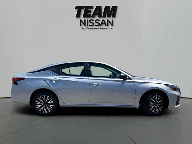 New 2026 Nissan Altima 2.5 SV AWD/4WD image 8
