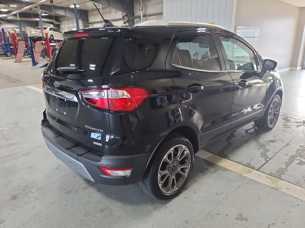 Used 2018 Ford EcoSport Titanium w/ Titanium Cold Weather Package FWD image 5