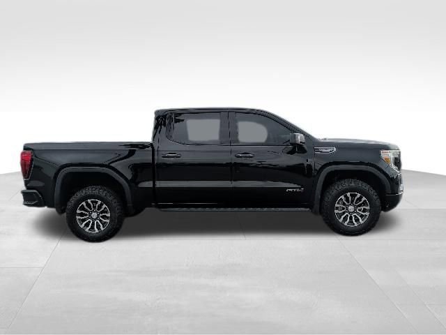 Used 2022 GMC Sierra 1500 AT4 w/ AT4 Preferred Package AWD/4WD image 2