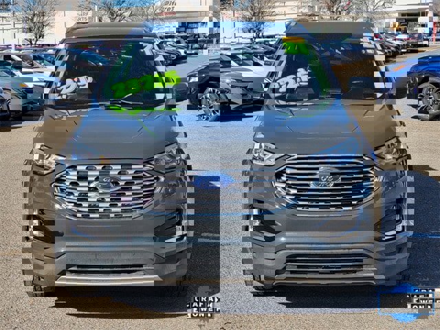 Used 2021 Ford Edge SEL w/ Convenience Package image 9