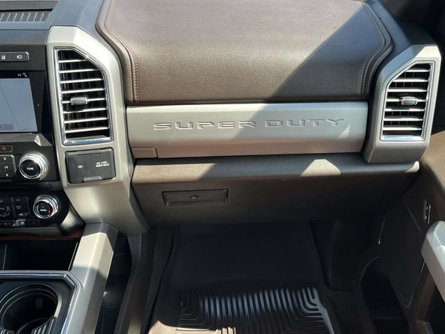 Used 2018 Ford F450 King Ranch w/ King Ranch Ultimate Package AWD/4WD image 19