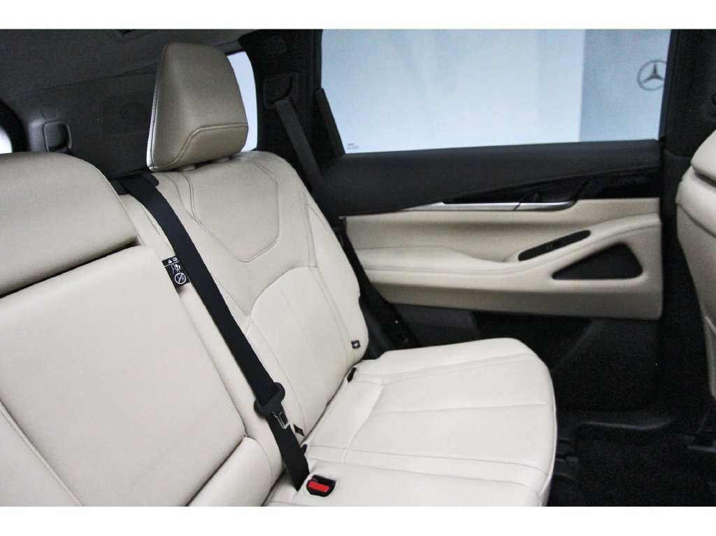 Used 2025 INFINITI QX60 Pure w/ Cargo Package FWD image 12