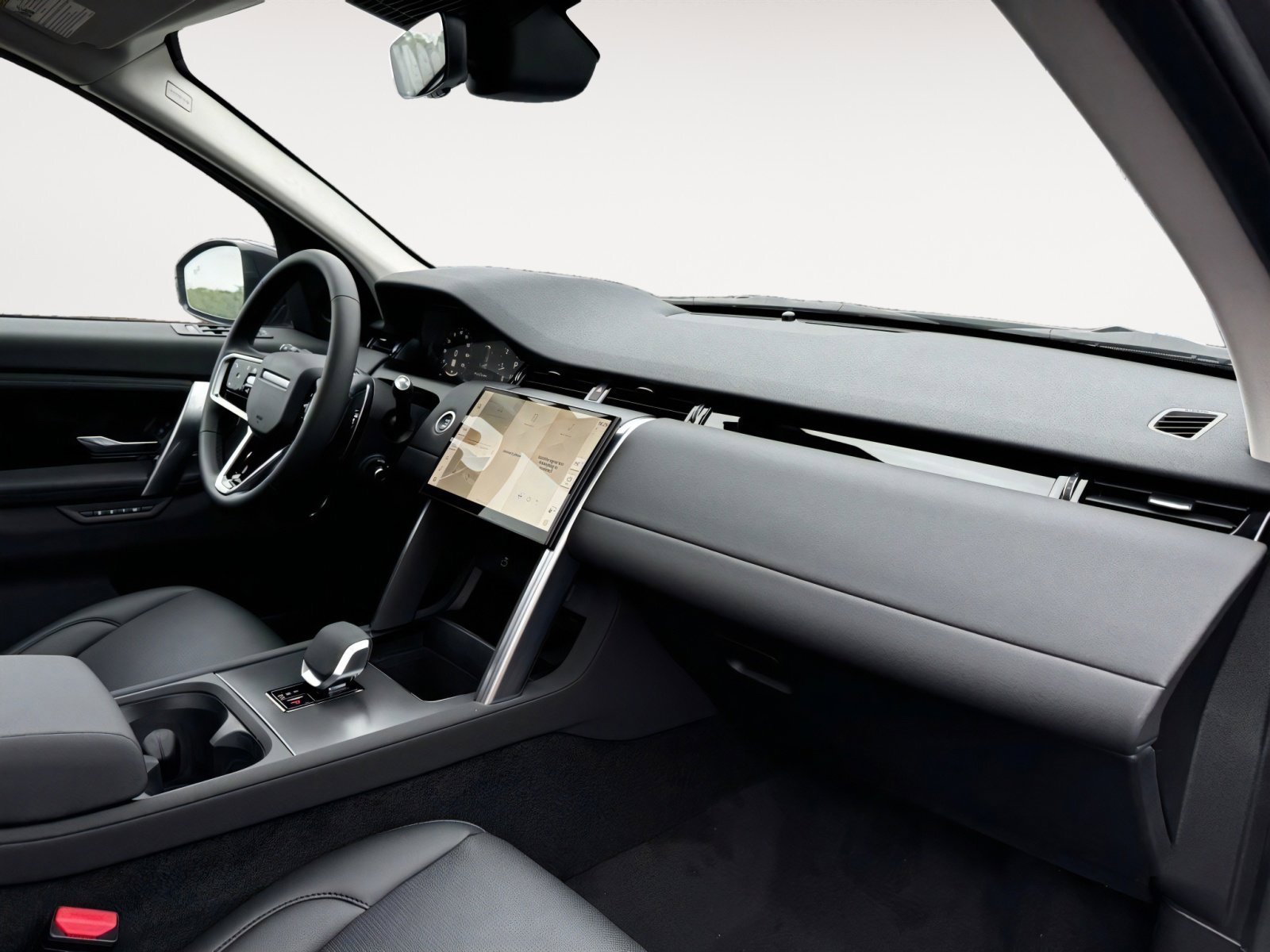 New 2025 Land Rover Discovery Sport S image 22