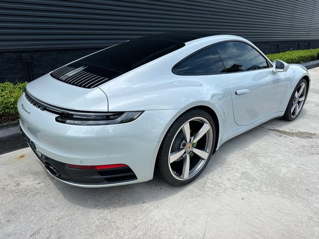 Certified 2024 Porsche 911 Carrera 4 AWD/4WD image 10