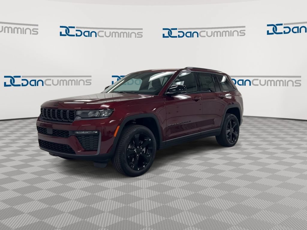 New 2026 Jeep Grand Cherokee Limited w/ Limited Altitude Package AWD/4WD image 4