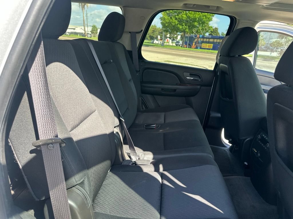 Used 2014 GMC Yukon SLE RWD image 12