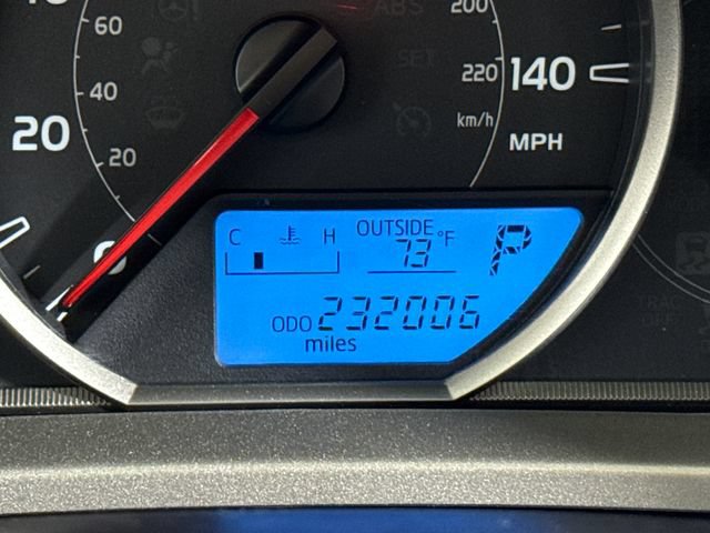 Used 2015 Toyota RAV4 XLE AWD/4WD image 32