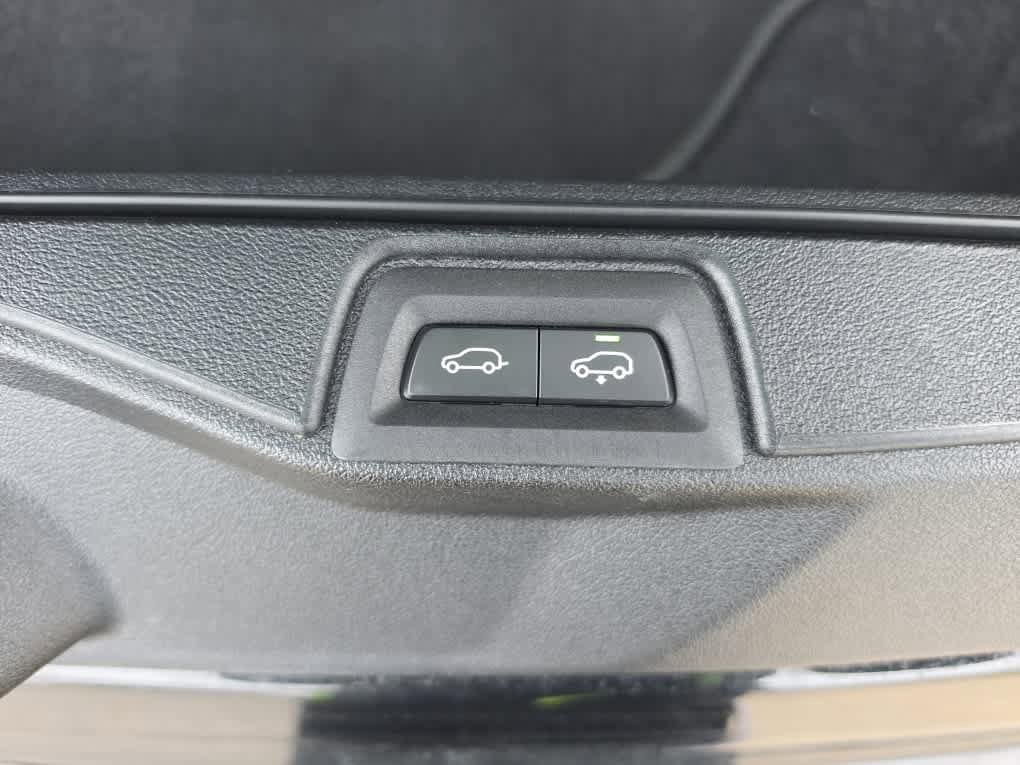 Used 2026 BMW X7 M60i AWD/4WD image 9