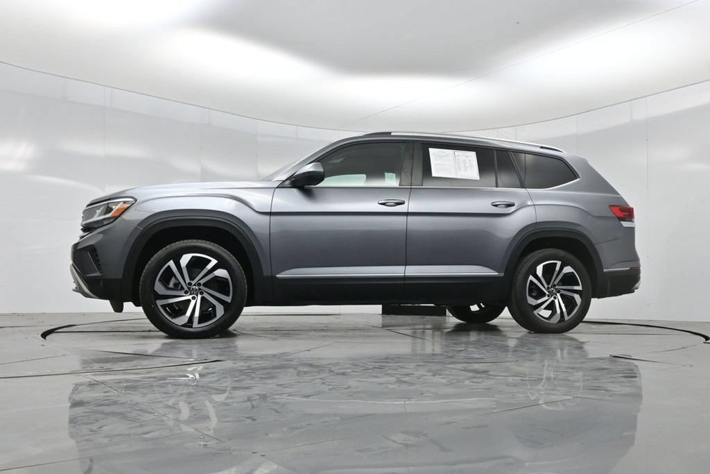 Used 2023 Volkswagen Atlas SEL AWD/4WD image 7