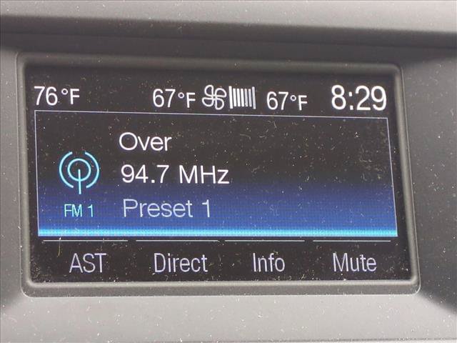 Used 2015 Ford Fusion SE w/ Equipment Group 501A FWD image 13