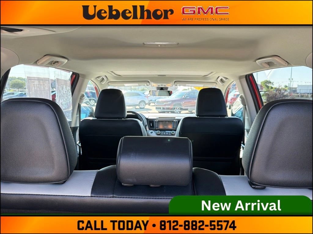 Used 2017 Toyota RAV4 Limited FWD image 11