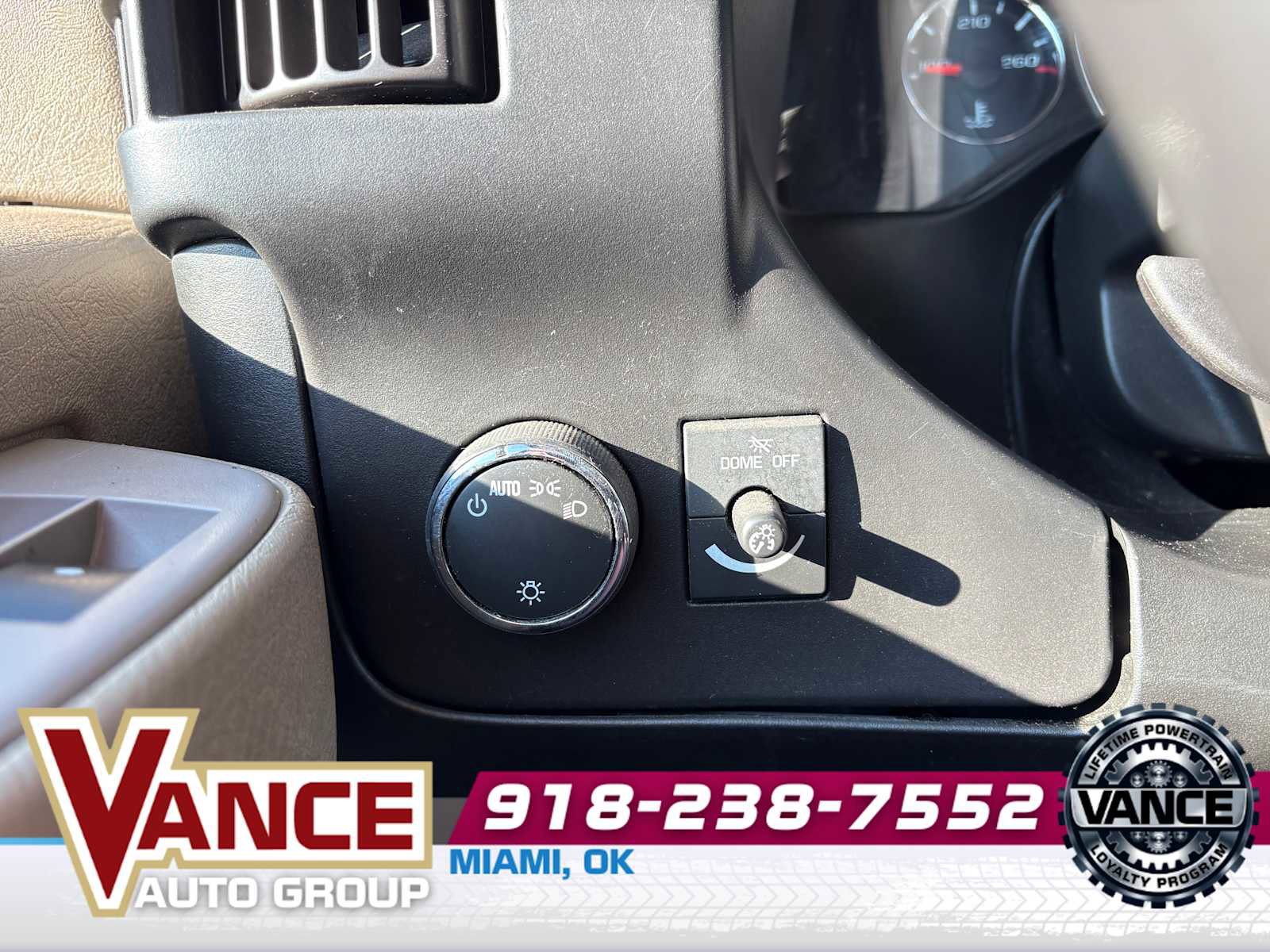 Used 2020 Chevrolet Express 2500 w/ Driver Convenience Package image 27