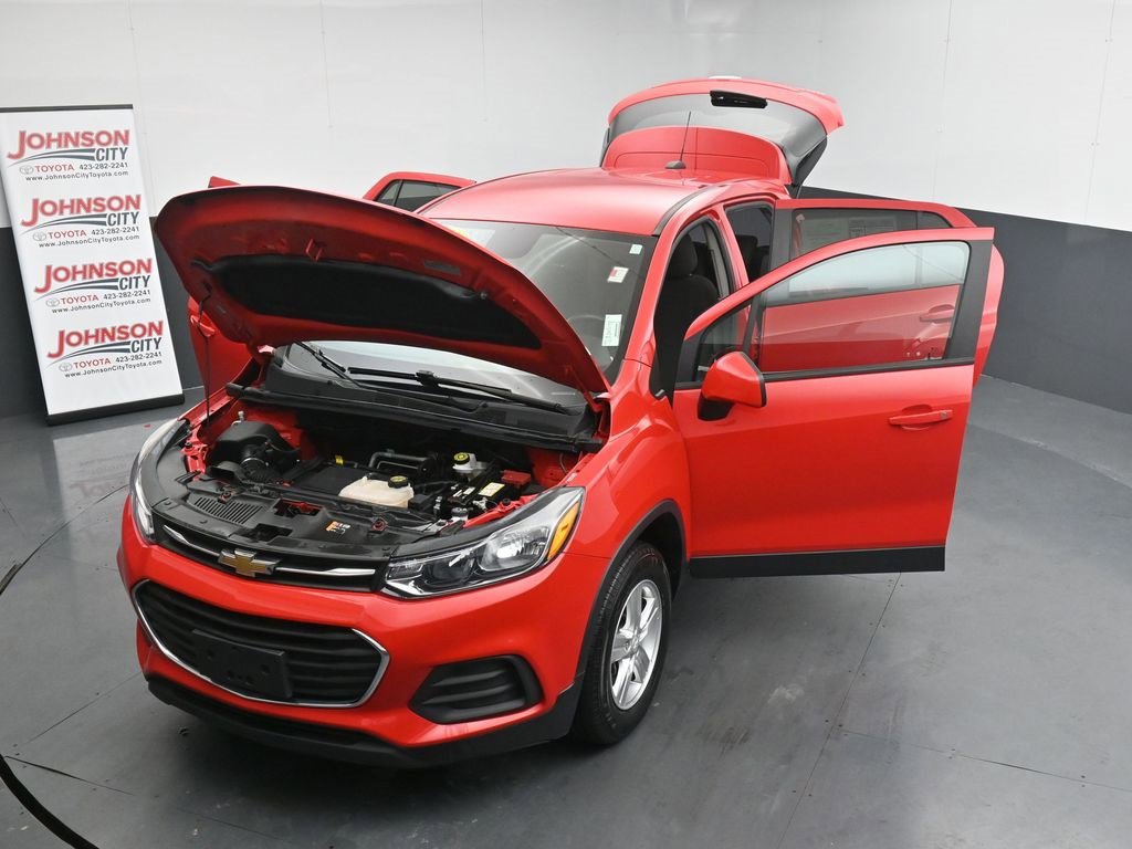 Used 2020 Chevrolet Trax LS w/ Tint and Cruise Package image 45