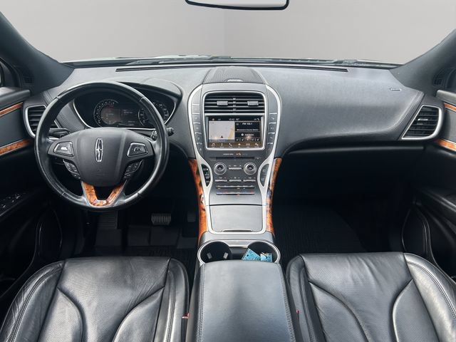Used 2017 Lincoln MKX Reserve w/ Canadian Touring Package AWD/4WD image 19