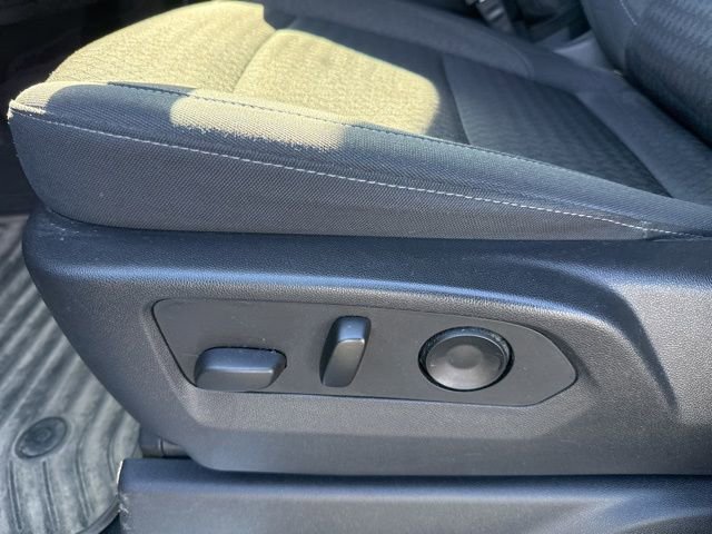 Used 2023 Chevrolet Silverado 1500 LT image 16