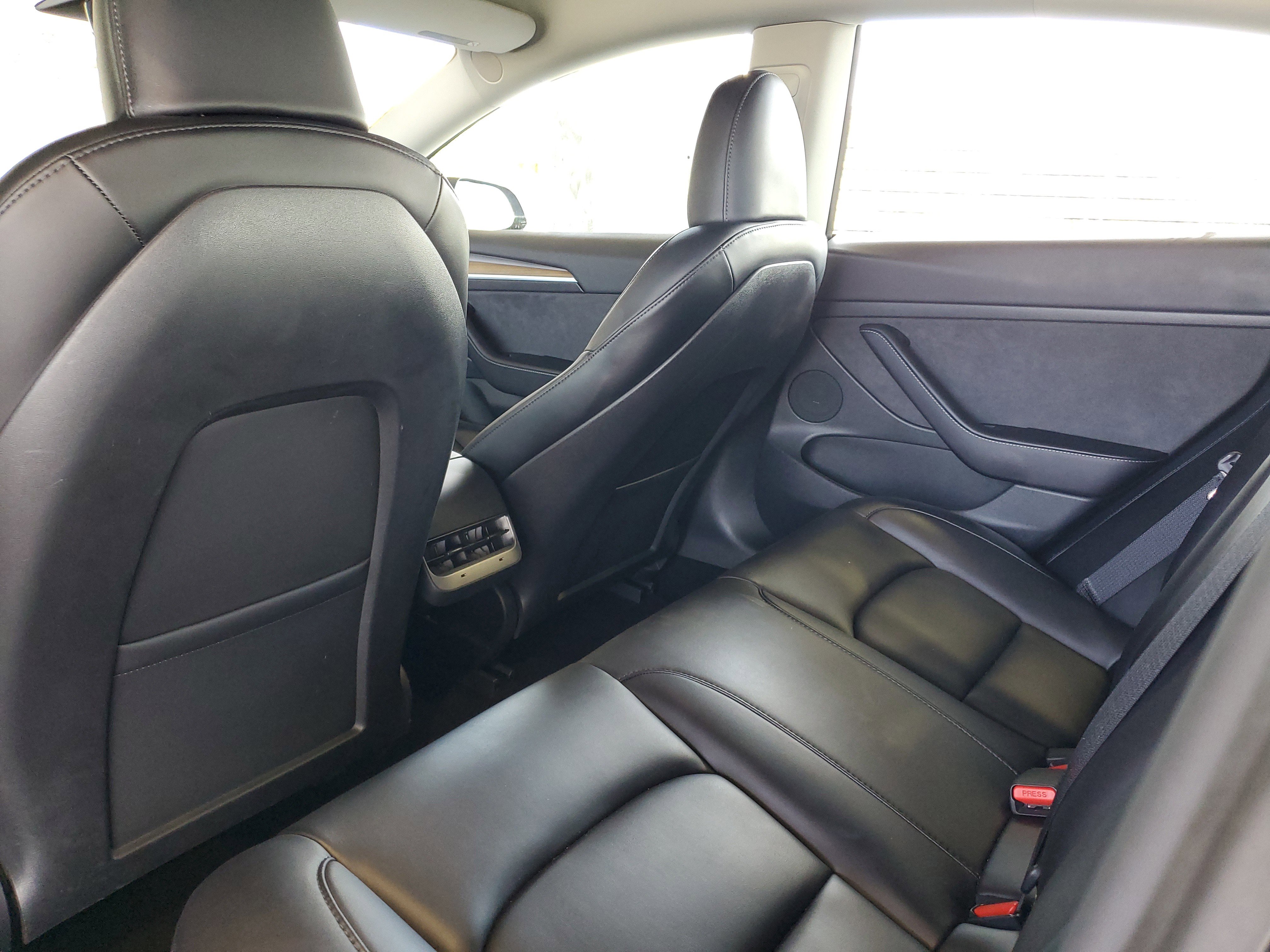 Used 2023 Tesla Model 3 Standard Range RWD image 8