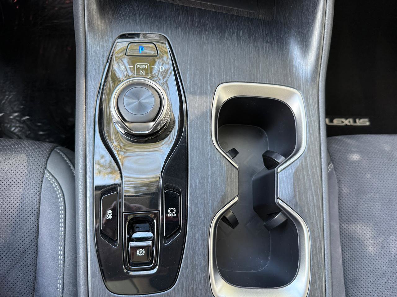 Used 2023 Lexus RZ 450e Premium w/ Accessory Package (Z1) image 35