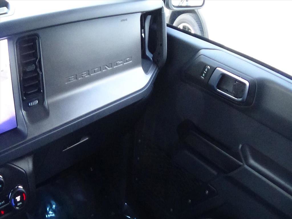 Used 2025 Ford Bronco Big Bend image 30