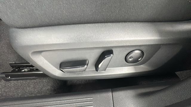 New 2026 Nissan Rogue SV AWD/4WD image 11