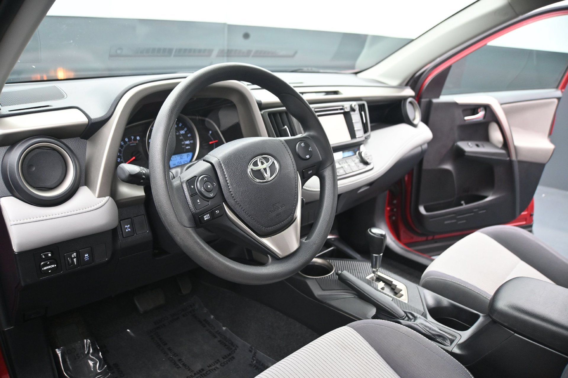 Used 2014 Toyota RAV4 XLE AWD/4WD image 20