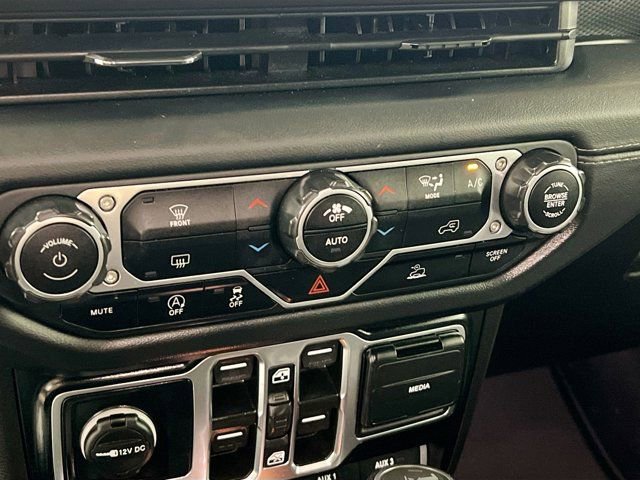 Used 2024 Jeep Wrangler Unlimited Rubicon image 23