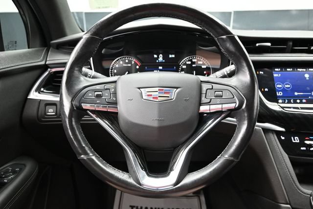 Used 2020 Cadillac XT6 Premium Luxury FWD image 36