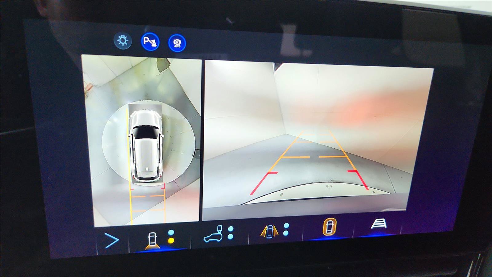 New 2027 Chevrolet Equinox RS w/ Safety and Technology Package AWD/4WD image 37