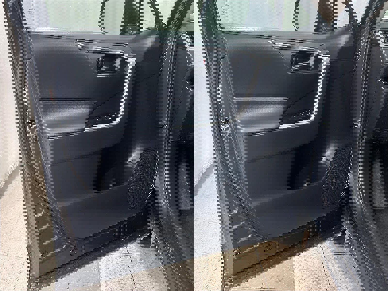 Certified 2025 Toyota RAV4 LE image 9