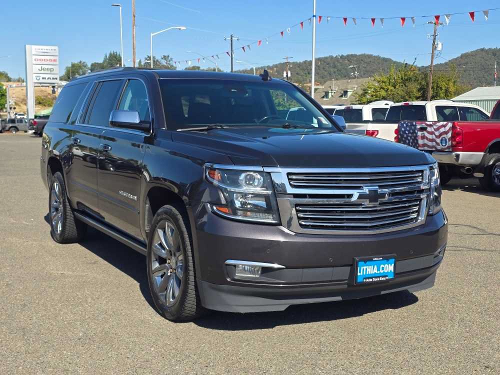 Used 2017 Chevrolet Suburban Premier AWD/4WD image 7