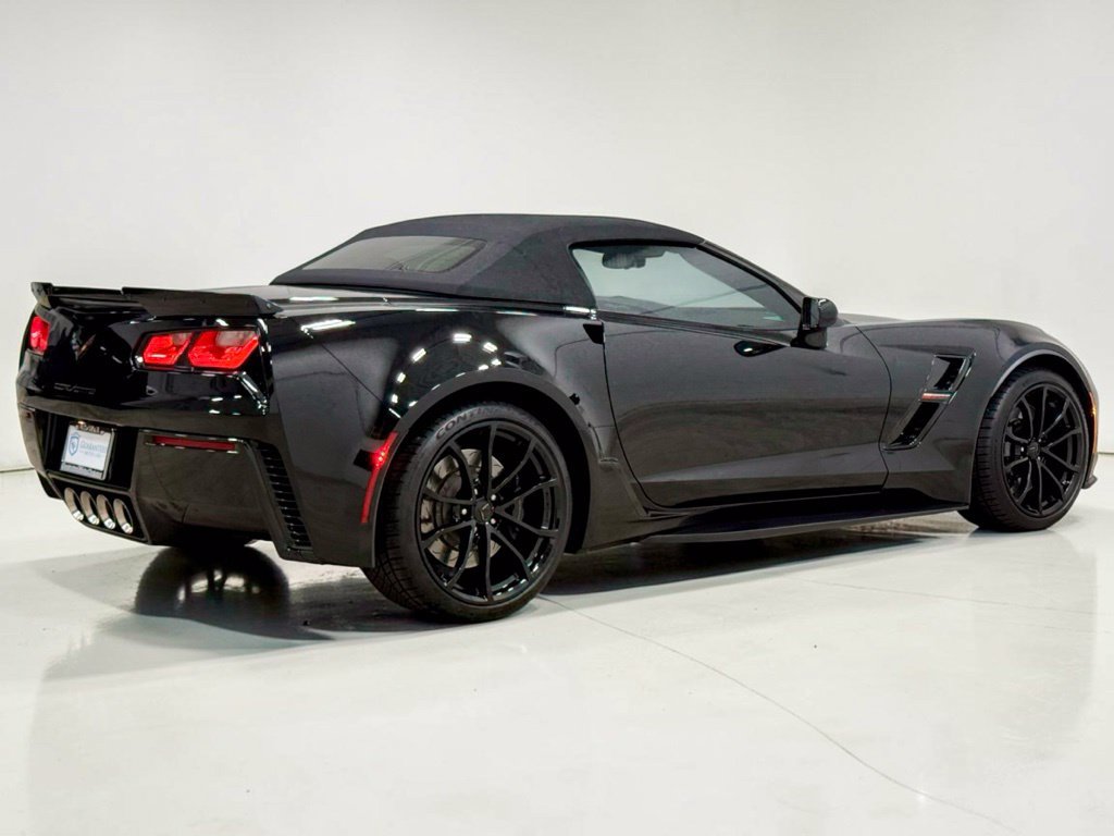 Used 2017 Chevrolet Corvette Grand Sport RWD image 38