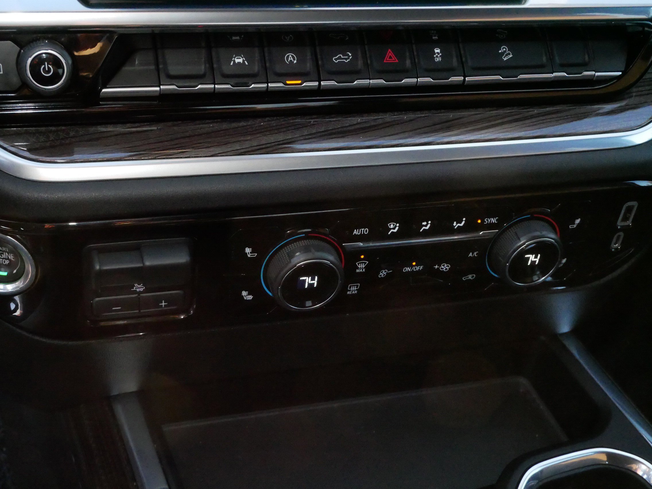 Used 2022 Chevrolet Silverado 1500 RST w/ Z71 Off-Road Package image 23