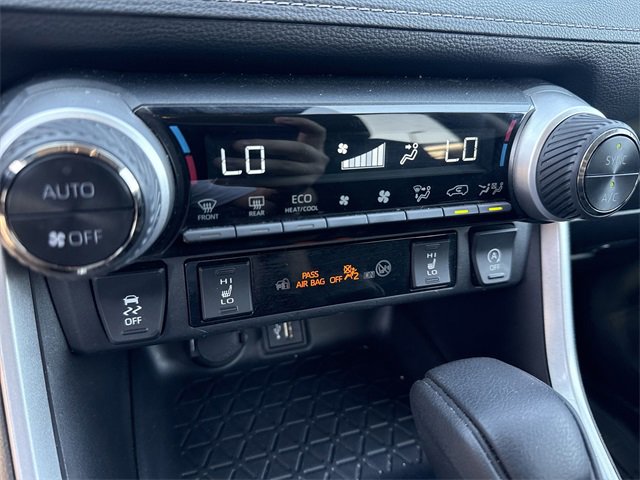 Used 2024 Toyota RAV4 XLE image 19