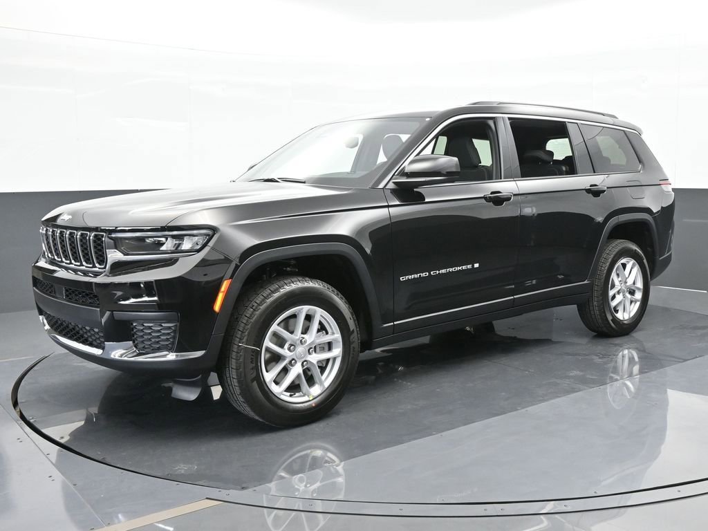 Used 2024 Jeep Grand Cherokee L Laredo w/ Luxury Tech Group I image 7