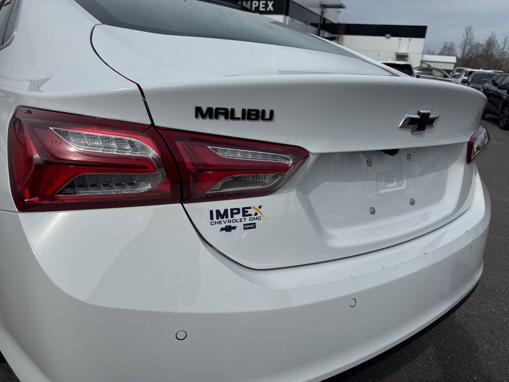 Used 2024 Chevrolet Malibu LT w/ Sport Edition FWD image 29