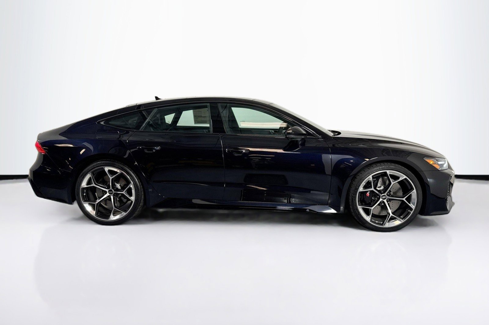 New 2025 Audi RS 7 Performance image 4