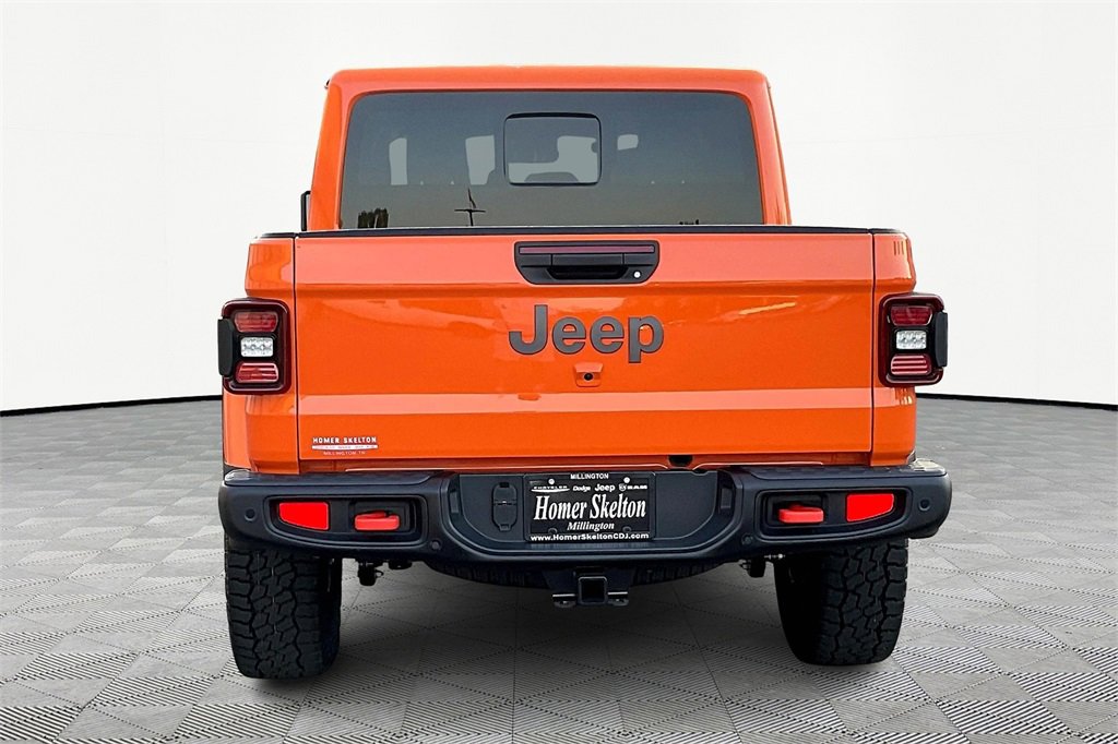 New 2025 Jeep Gladiator Mojave image 4