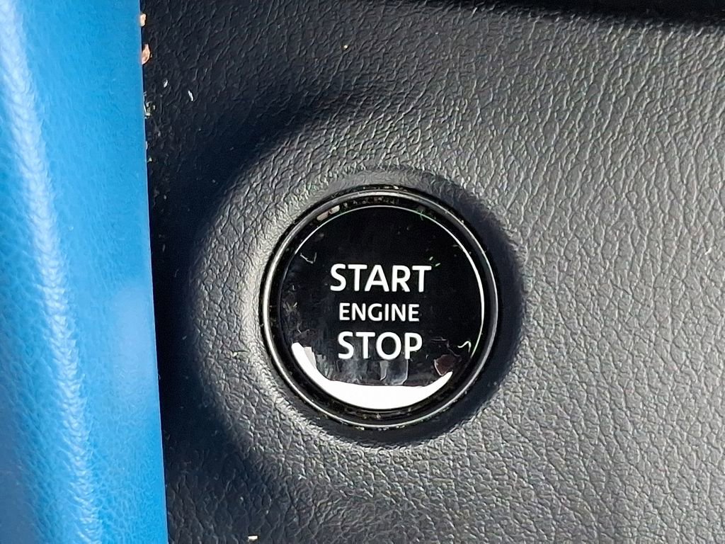 Used 2024 Nissan Z Performance w/ Floor Mat Package image 27