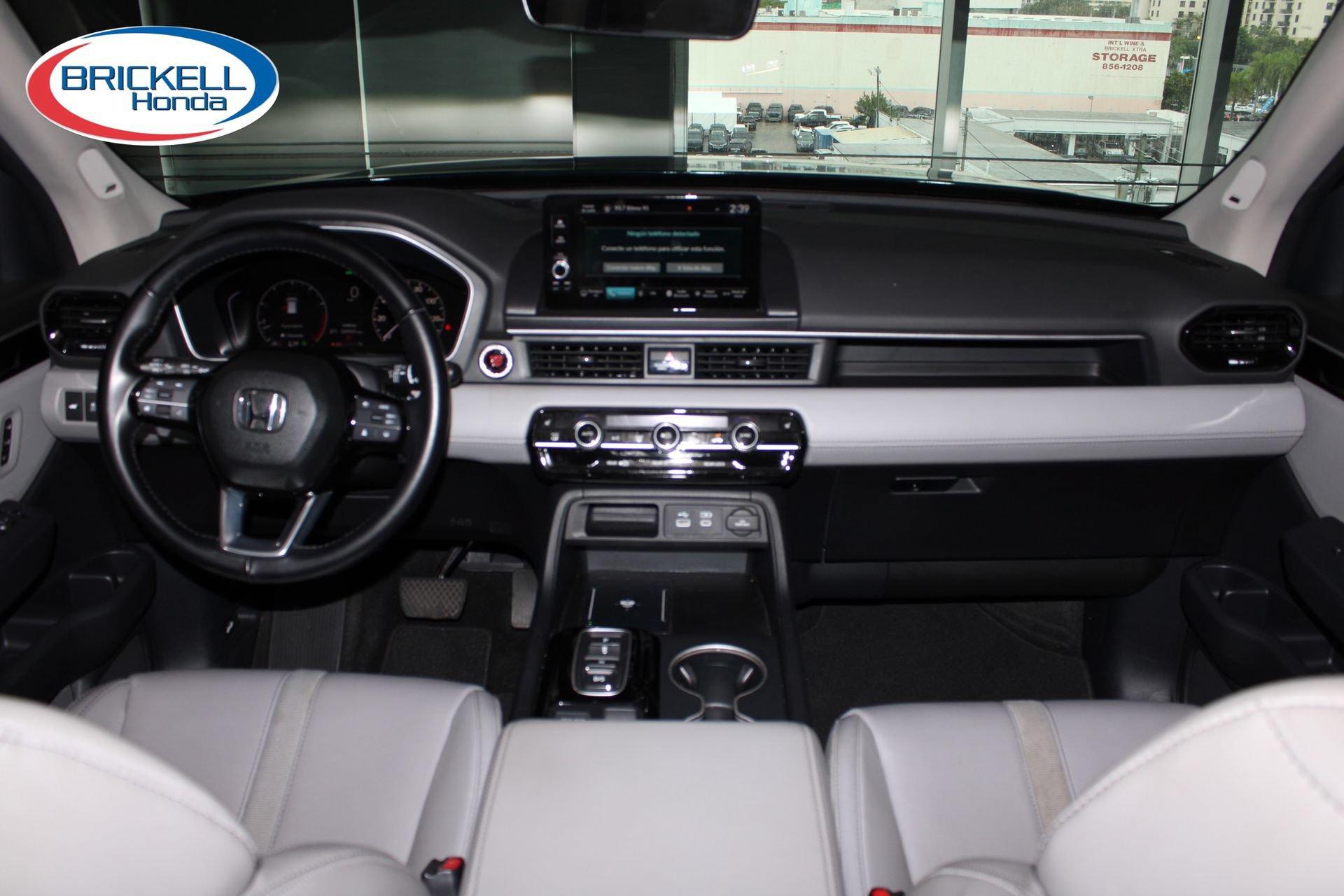 Used 2023 Honda Pilot Touring image 16