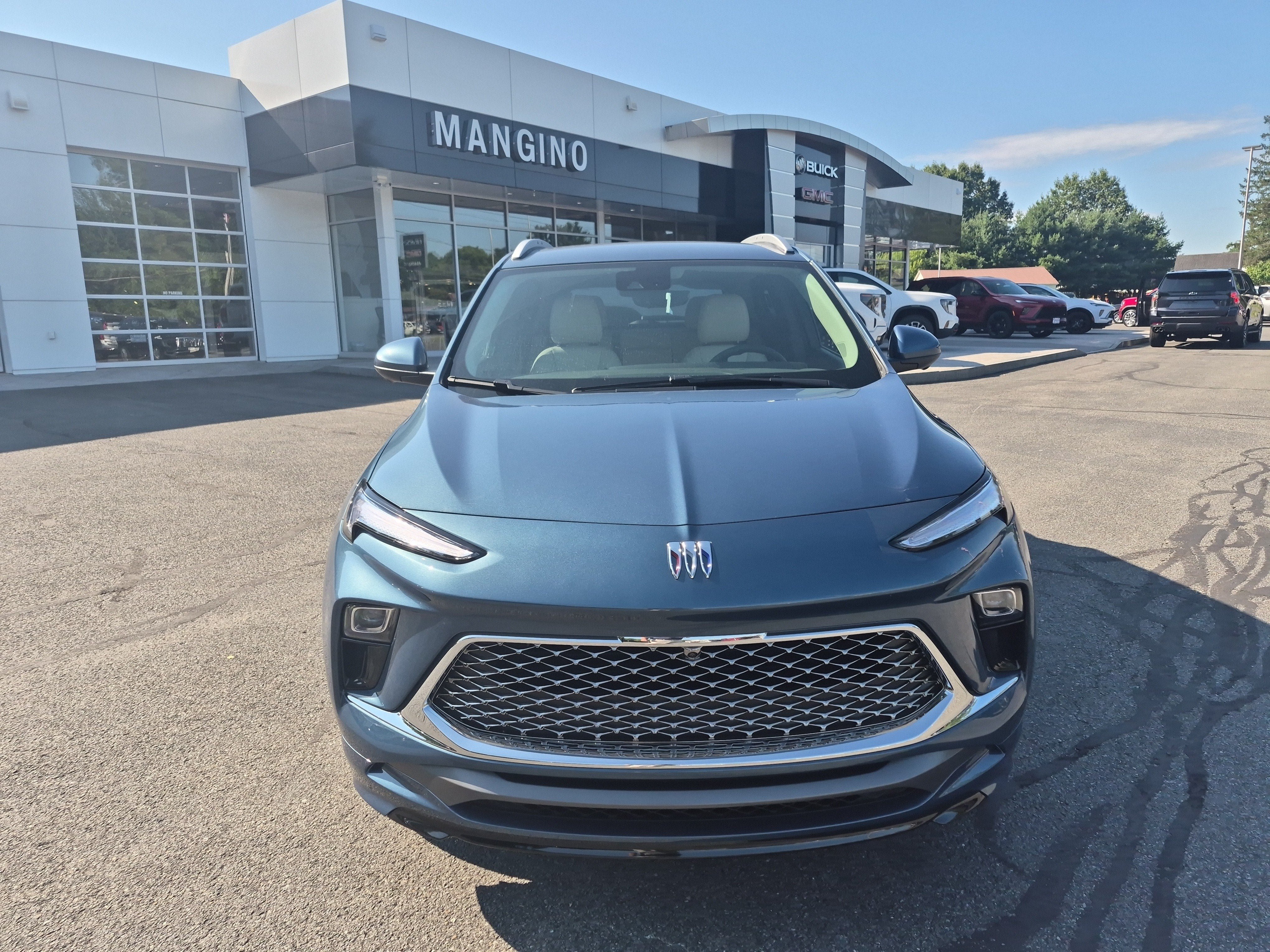 Used 2026 Buick Encore GX Avenir w/ Avenir Technology Package AWD/4WD image 20