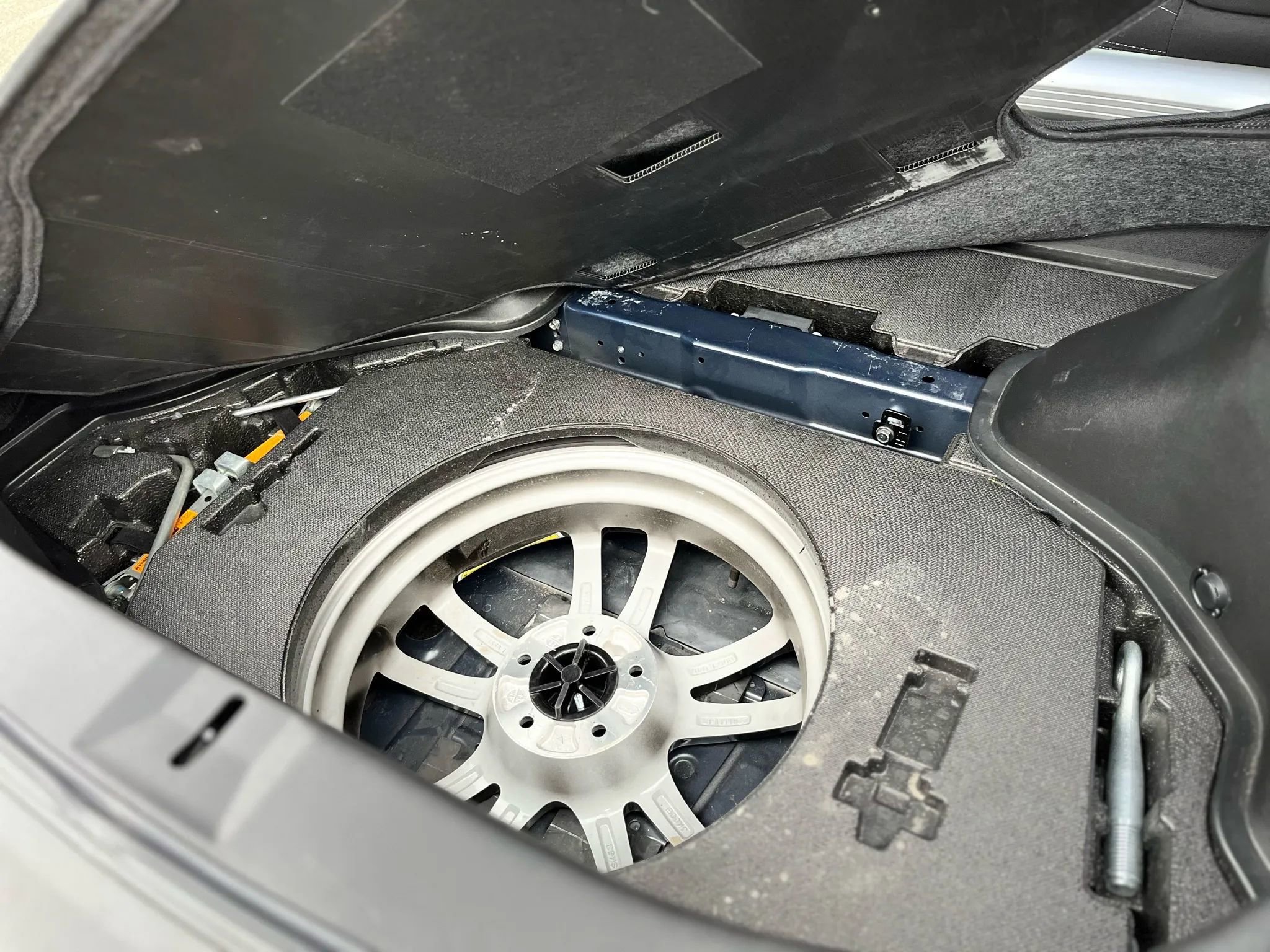 Used 2013 Nissan 370Z Touring w/ Sport Pkg image 19