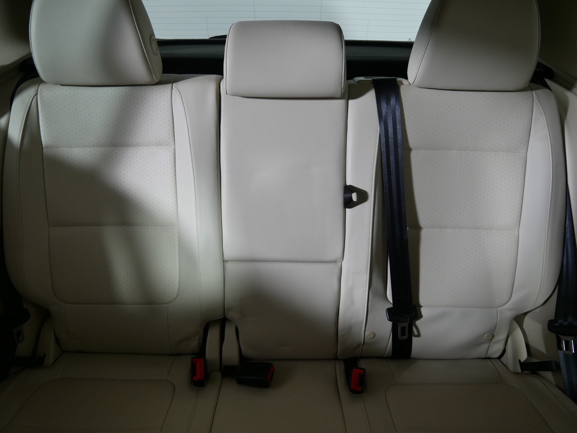 Used 2016 Volkswagen Tiguan S FWD image 13