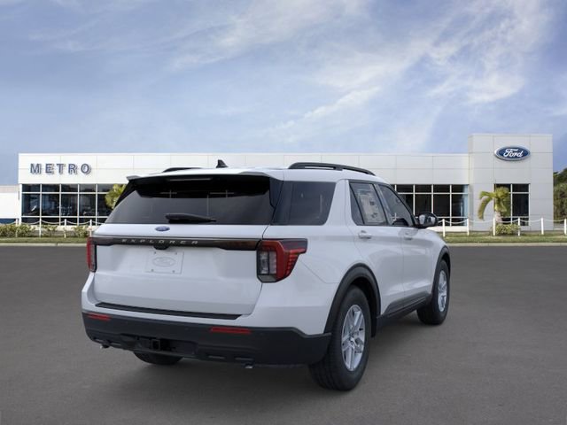 New 2026 Ford Explorer Active RWD image 8