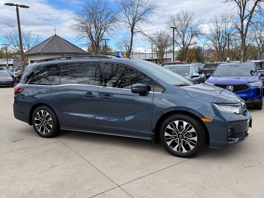Certified 2025 Honda Odyssey Elite image 3