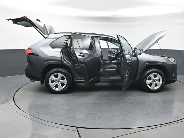 Used 2021 Toyota RAV4 XLE w/ Convenience Package AWD/4WD image 55