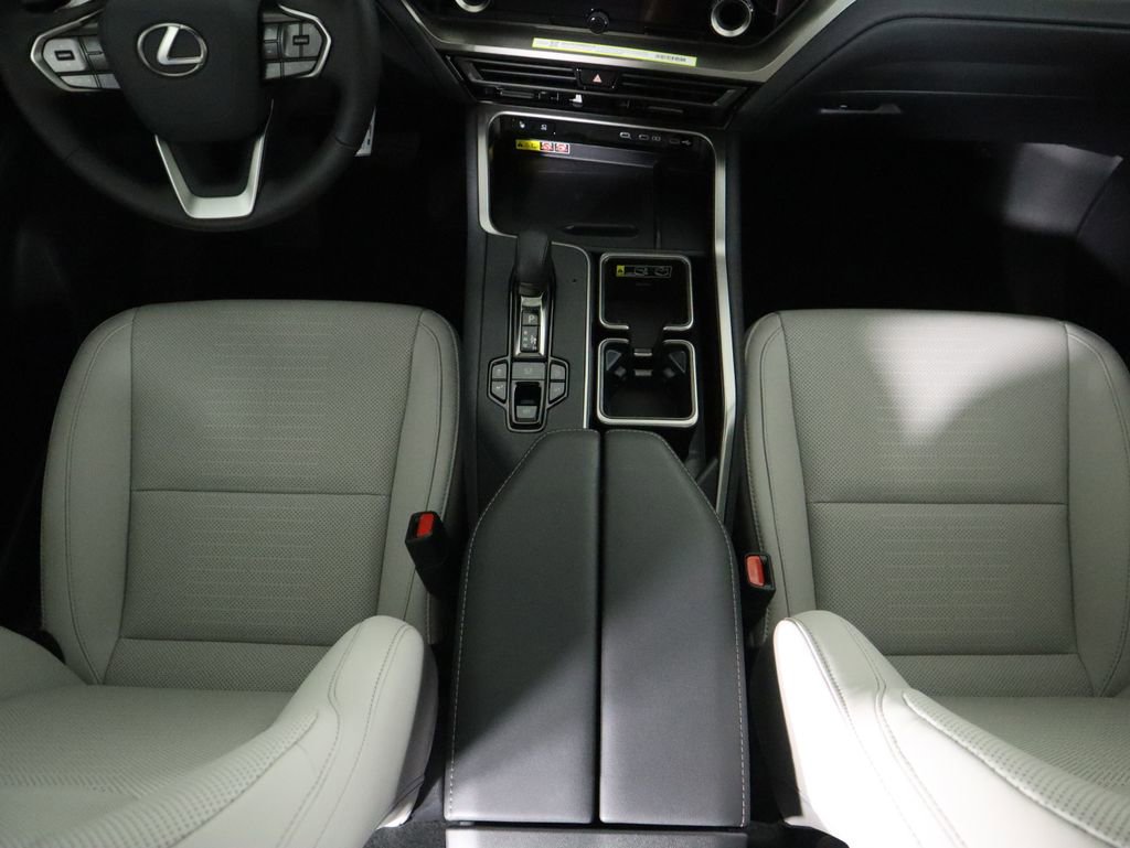 New 2026 Lexus TX 350 AWD image 17