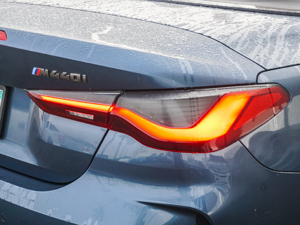 Used 2023 BMW M440i Convertible w/ Premium Package RWD image 8