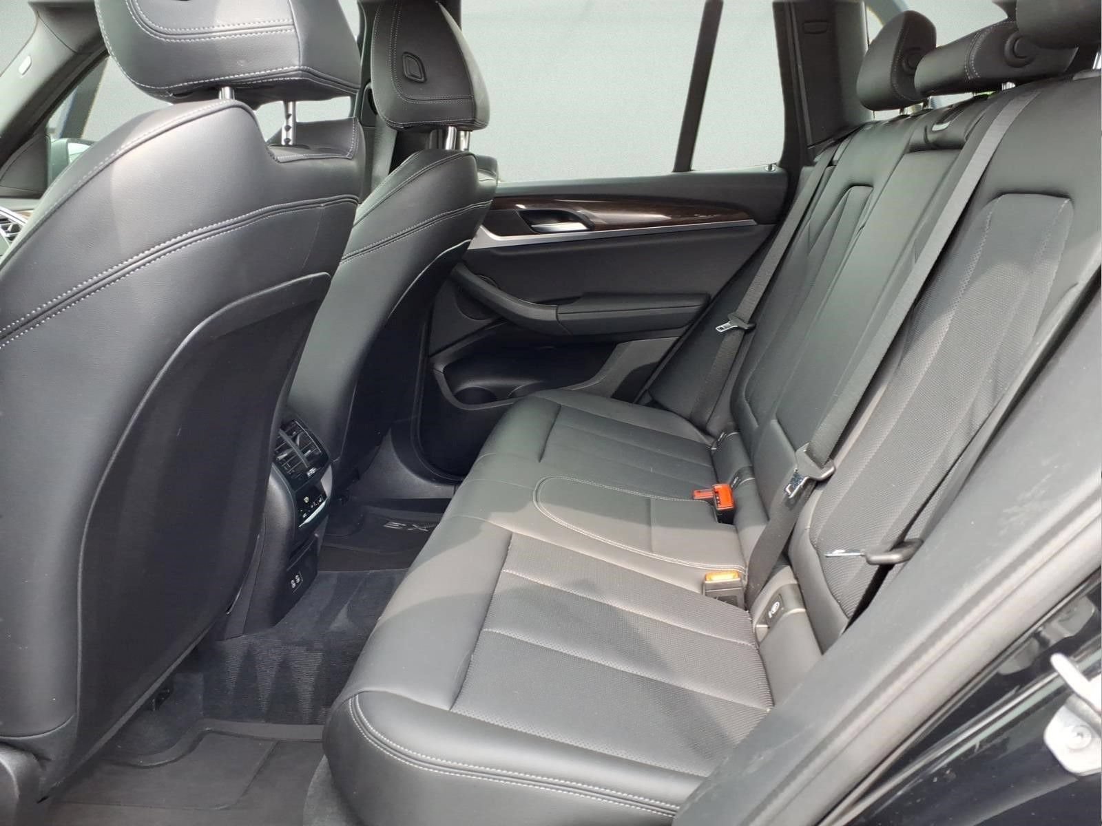 Used 2022 BMW X3 xDrive30i AWD/4WD image 12