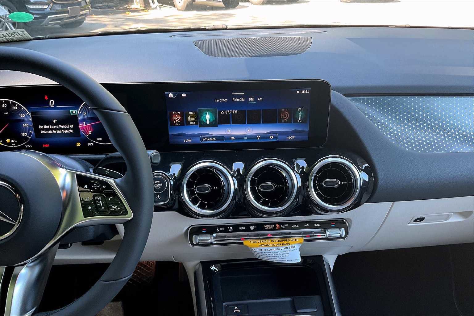 New 2026 Mercedes-Benz GLA 250 GLA 250 image 9