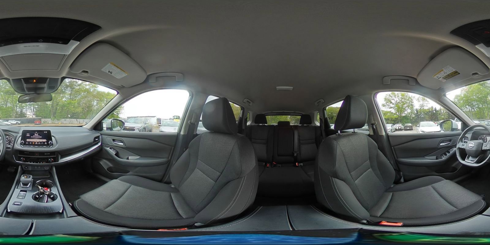 Used 2025 Nissan Rogue SV FWD image 44