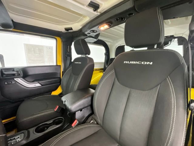 Used 2015 Jeep Wrangler Rubicon w/ Connectivity Group image 6
